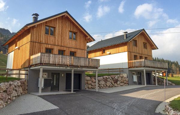 Lomatalo Ferienhaus mit Bergpanorama