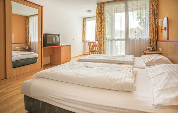 Holiday Home - Sankt Lorenzen , Austria - AST012 4