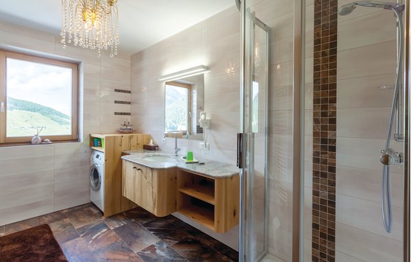 Lomahuoneisto moderne Ferienwohnung