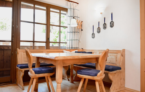 Appartement Ferienwohnung mit Balkon