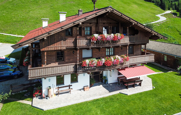 Appartement Ferienwohnung mit Balkon