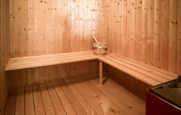Semesterhus - Klitmøller Strand , Danmark - B02011 801