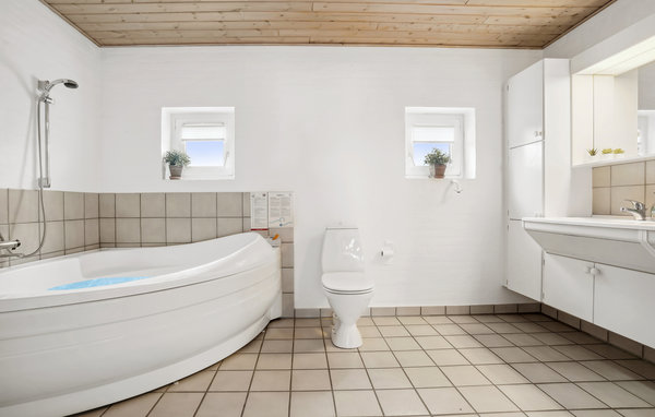 Holiday Home - Vorupør , Denmark - B18106 8