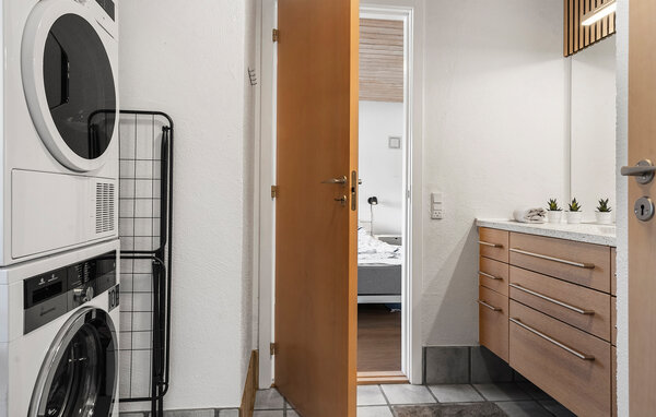 Holiday Home - Krik Vig / Vestervig , Denmark - B40108 502