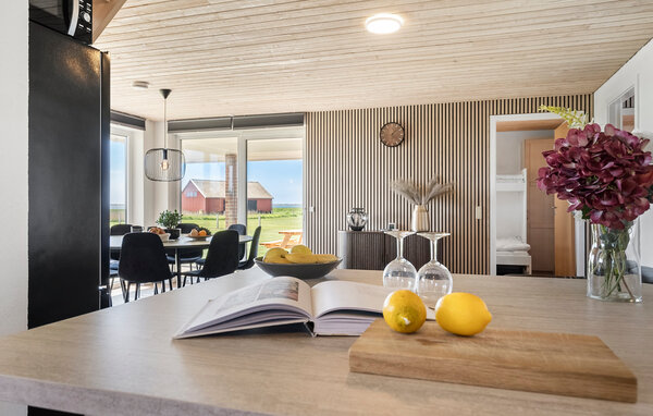 Holiday Home - Krik Vig / Vestervig , Denmark - B40108 402