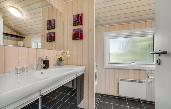 Semesterhus - Agger Strand , Danmark - B40201 701