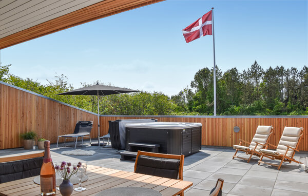 Semesterhus - Agger Strand , Danmark - B40905 101