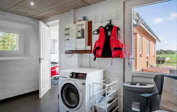 Semesterhus - Lyngs Strand , Danmark - B52319 505