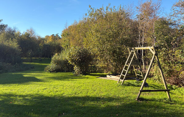 Feriehus - Lyngs Strand , Danmark - B52332 101