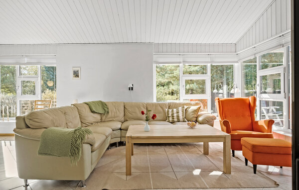 Feriehuse - Thorup Strand , Danmark - B70042 3