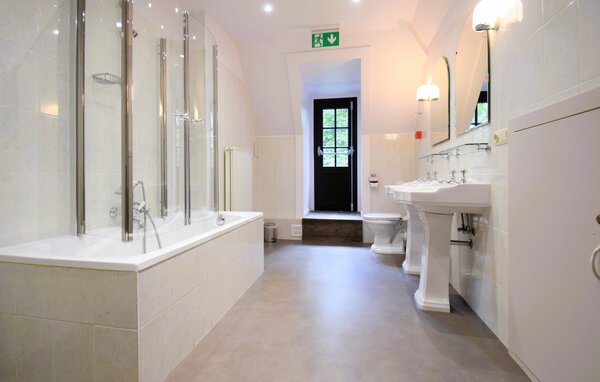 Semesterhus - Spa , Belgien - BLU089 703