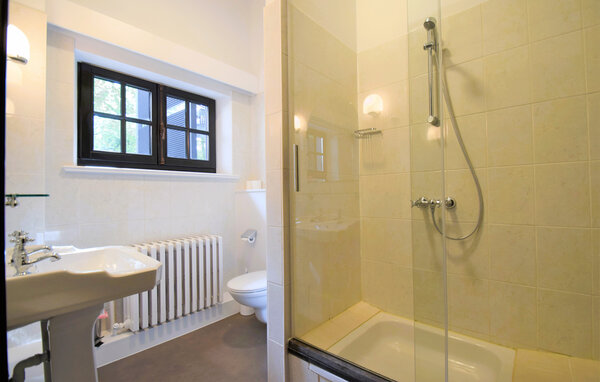 Semesterhus - Spa , Belgien - BLU089 706