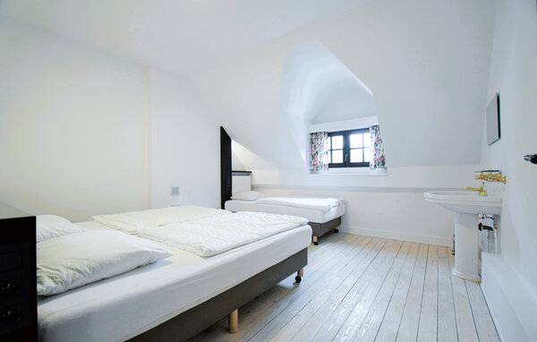 Semesterhus - Spa , Belgien - BLU089 605