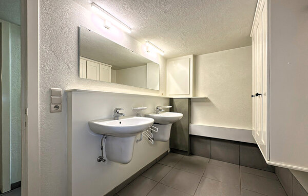 Semesterhus - Rendeux , Belgien - BLX098 702