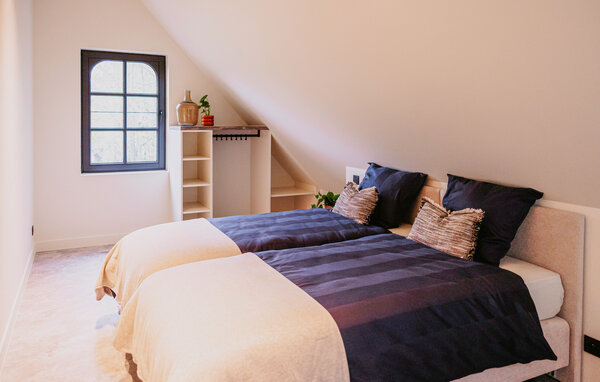 Semesterhus - Knesselare , Belgien - BVO022 601