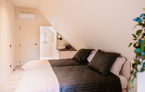 Semesterhus - Knesselare , Belgien - BVO022 607