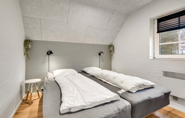 Feriehus - Vester Husby , Danmark - C04414 601