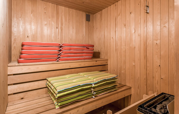 Semesterhus - Vedersø Klit / Vester Husby , Danmark - C04624 801