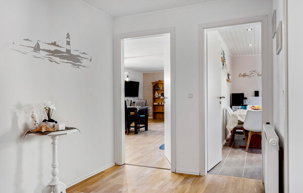 Feriehuse - Husby , Danmark - C04639 502