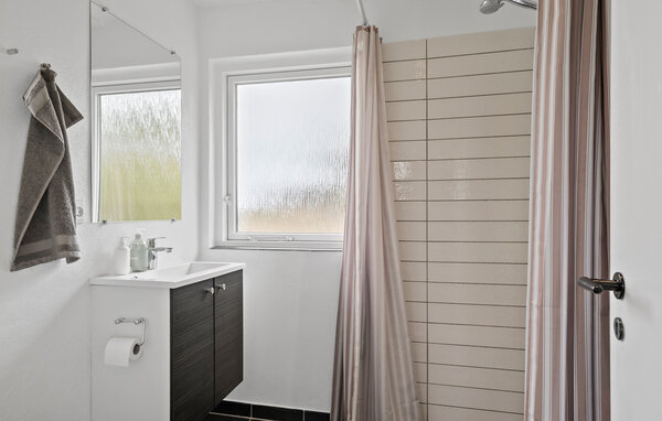 Feriehuse - Vedersø Klit , Danmark - C04672 701