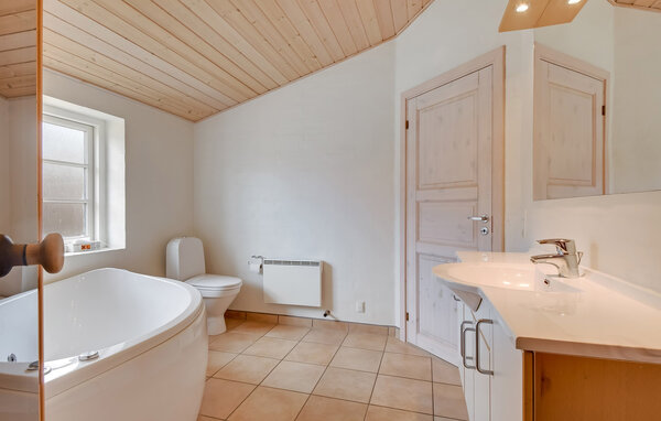 Semesterhus - Vedersø Klit , Danmark - C04673 701