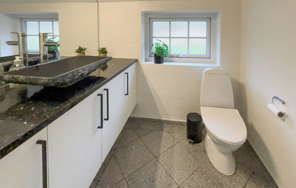 Feriehuse - Vester Husby , Danmark - C04690 703