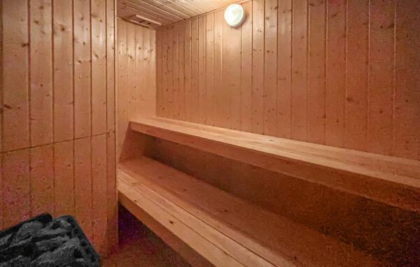 Holiday Home - Houvig / Søndervig , Denmark - C07642 801