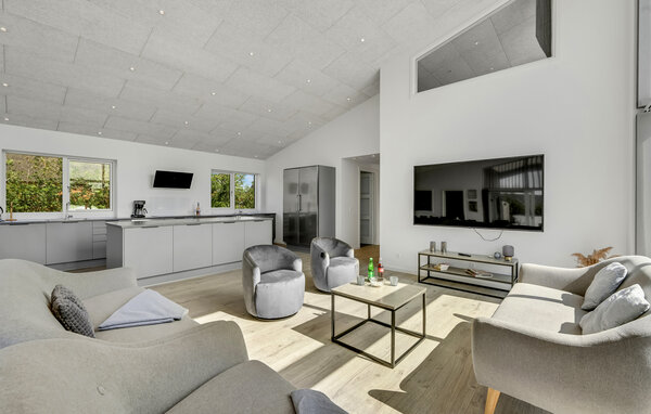 Holiday Home - Søndervig , Denmark - C09642 301