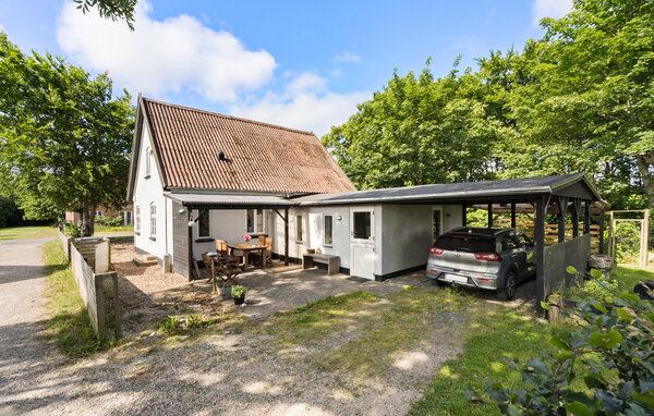 Genießen Sie einen idyllischen Urlaub in diesem bezaubernden Ferienhaus und lassen Sie den Alltag hinter sich.

Dieses liebevoll restaurierte Haus heißt Sie mit einer hellen und freundlichen Atmosph..