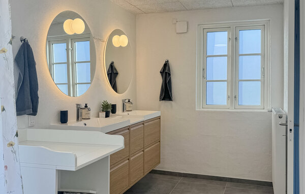 Holiday Home - Billund , Denmark - C80135 702