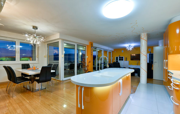 Vakantiehuis - Varazdin-Varazdinske Toplice , Kroatië - CCC077 401