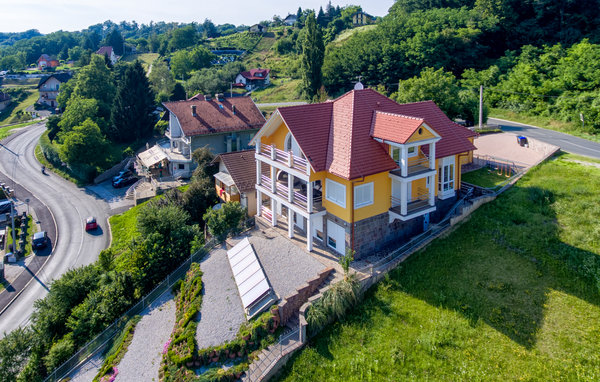 Vakantiehuis - Varazdin-Varazdinske Toplice , Kroatië - CCC077 82