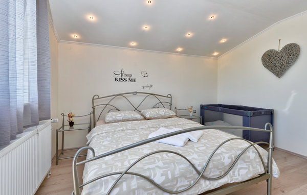 Vakantiehuis - Varazdin-Novi Marof , Kroatië - CCC093 604
