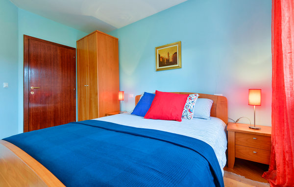 Feriehus - Varazdin-Varazdin Breg , Kroatia - CCC098 602