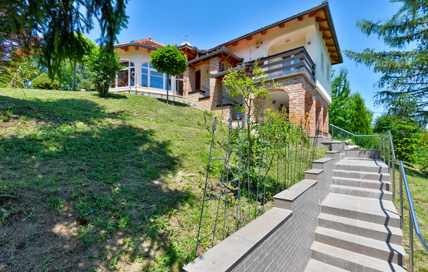 Feriehus - Varazdin-Varazdin Breg , Kroatia - CCC098 87