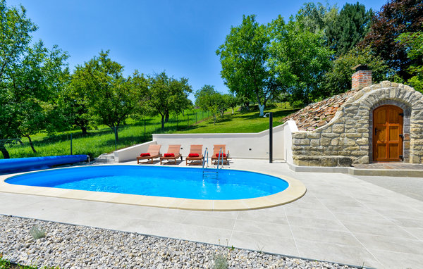 Feriehus - Varazdin-Varazdin Breg , Kroatia - CCC098 11
