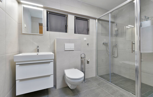 Semesterhus - Varazdin-Vinica Breg , Kroatien - CCC155 701
