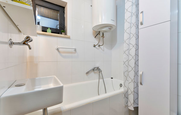 Semesterhus - Varazdin-Vinica Breg , Kroatien - CCC155 702