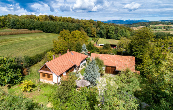 Kuća-za-odmor - Zagreb-Breznica , Hrvatska - CCC182 81