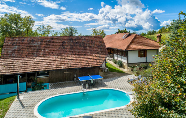 Kuća-za-odmor - Zagreb-Breznica , Hrvatska - CCC182 12