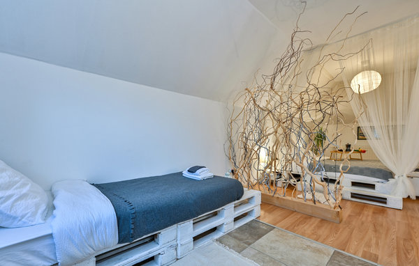 Holiday Home - Zagreb-Hrebinec , Croatia - CCC186 601