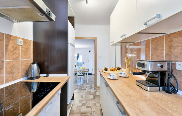 Holiday Home - Varazdin-Vrtlinovec , Croatia - CCC189 401