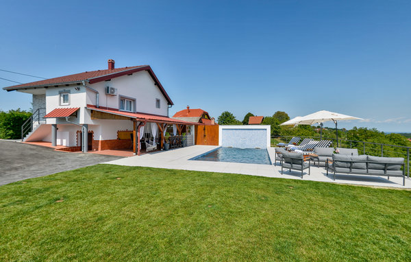 Holiday Home - Varazdin-Vrtlinovec , Croatia - CCC189 82