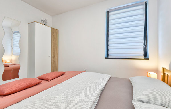 Semesterhus - Varazdin-Beretinec , Kroatien - CCC196 603