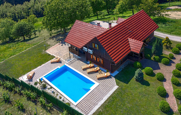 Holiday Home - Zagreb-Bedenica , Croatia - CCC197 82