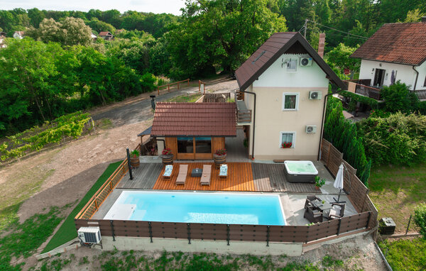 Domy wakacyjne - Zagreb-Donja Lomnica , Chorwacja - CCC257 81
