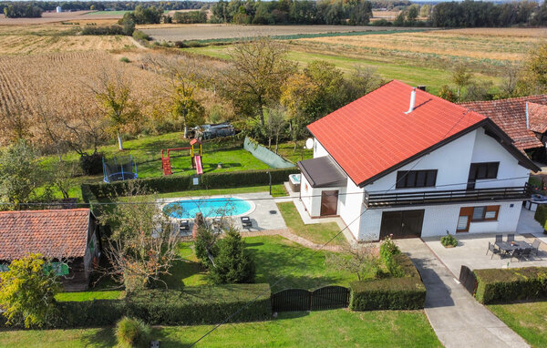 Holiday Home - Bjelovar - Gudovac , Croatia - CCC281 2