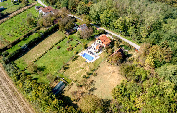 Feriehus - Bjelovar-Kapela , Kroatia - CCC296 84