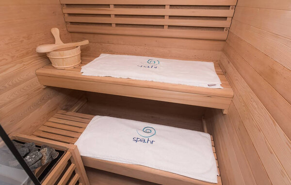 Holiday Home - Donji Velemeric , Croatia - CCC304 801