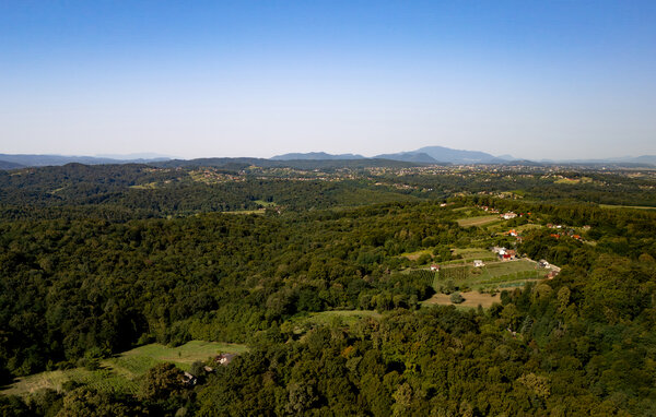 Semesterhus - Varazdin-Jalzabet , Kroatien - CCC309 83